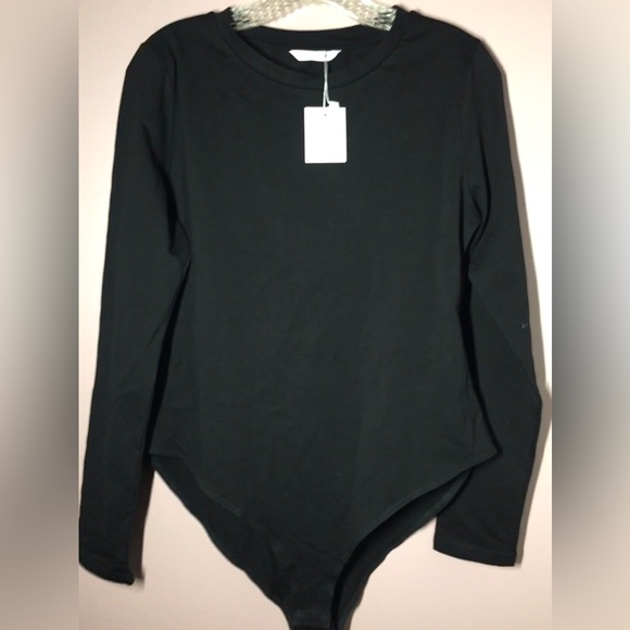 Mangopop Crewneck long sleeve body suit - NWT - Picture 1 of 3